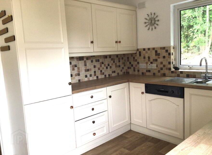 45 Lackaboy View, Enniskillen, BT74 4DY