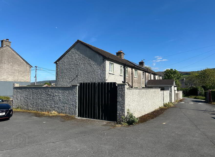 14 Pearse Park, Clonmel, E91XF10