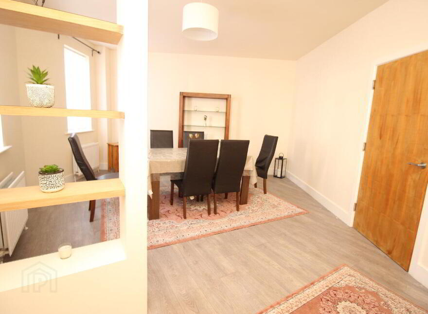16 Holstein Way, Lisburn, BT28 2RT