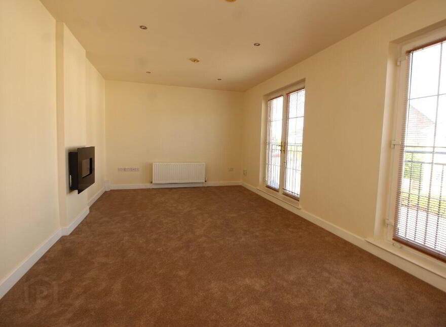 16 Holstein Way, Lisburn, BT28 2RT