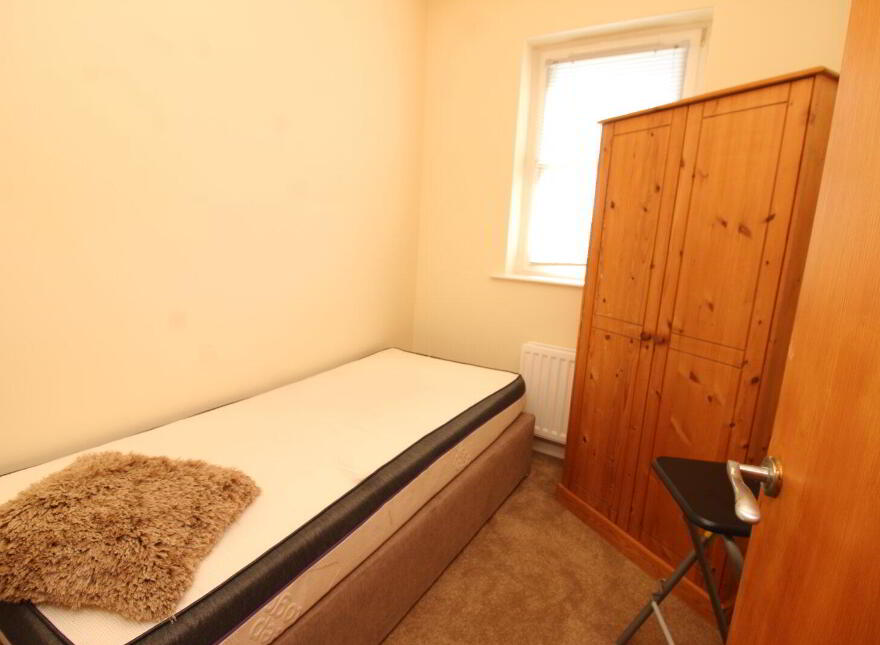 16 Holstein Way, Lisburn, BT28 2RT
