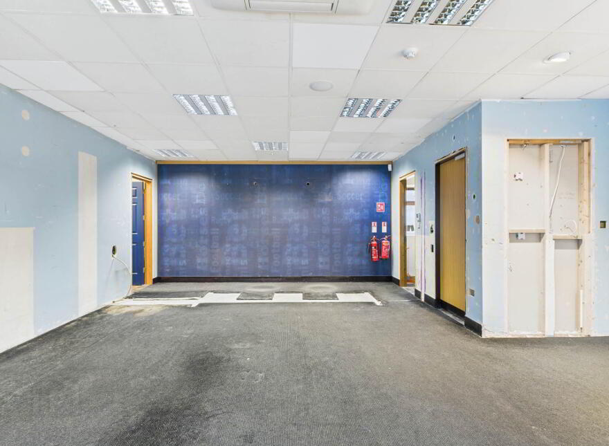 3 Sean Kelly Square, Carrick-On-Suir, E32T864
