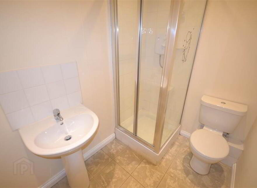 Apt, 3, 1 St Anne's Lane, Belfast, BT10 0PP