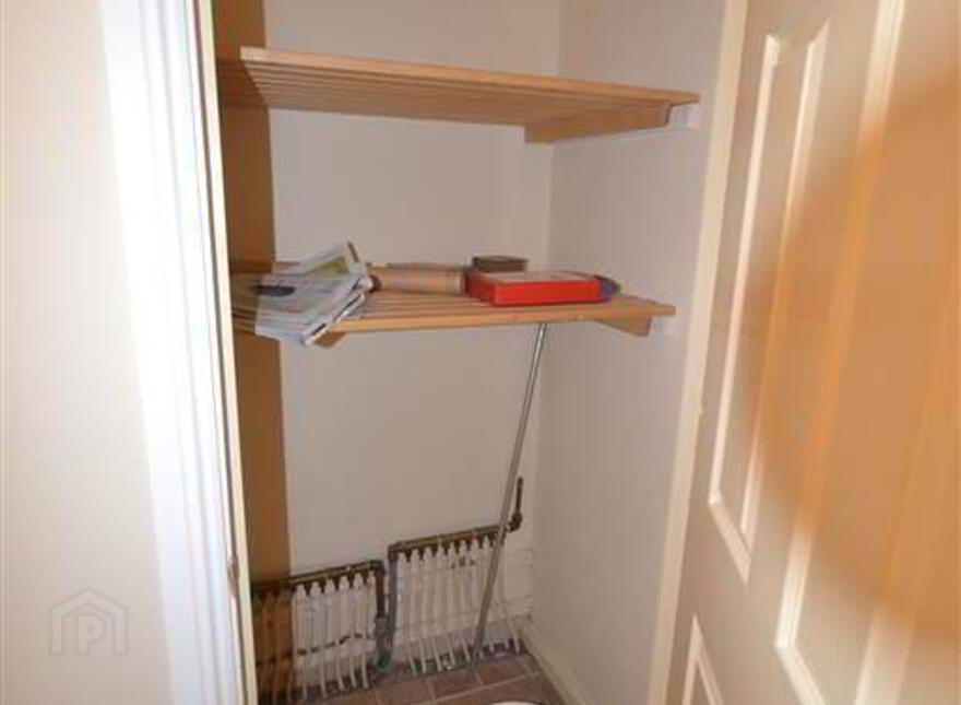 Apt, 3, 1 St Anne's Lane, Belfast, BT10 0PP