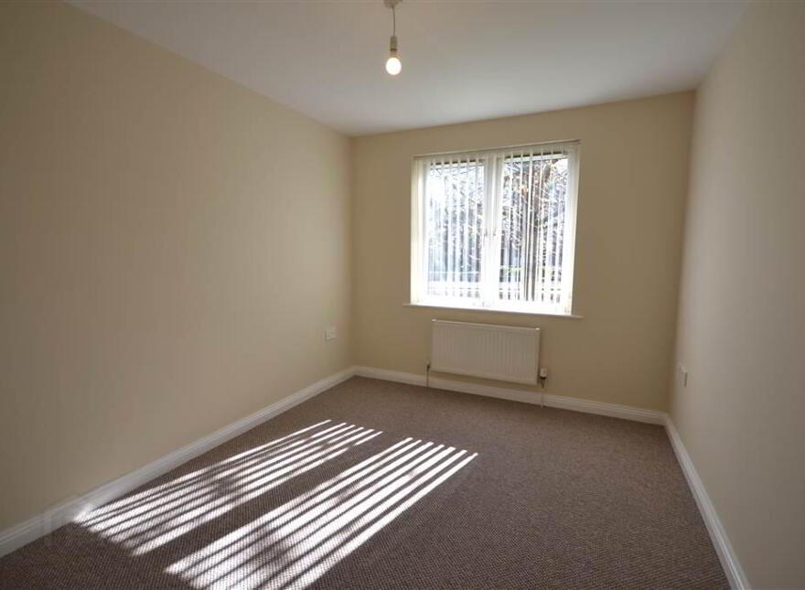 Apt, 3, 1 St Anne's Lane, Belfast, BT10 0PP