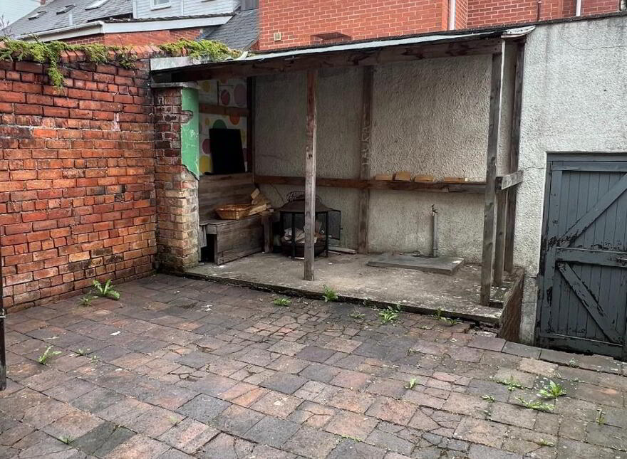 September Start Date, 116 Stranmillis Road, Serviced Rooms, Belfast, BT9 5AE