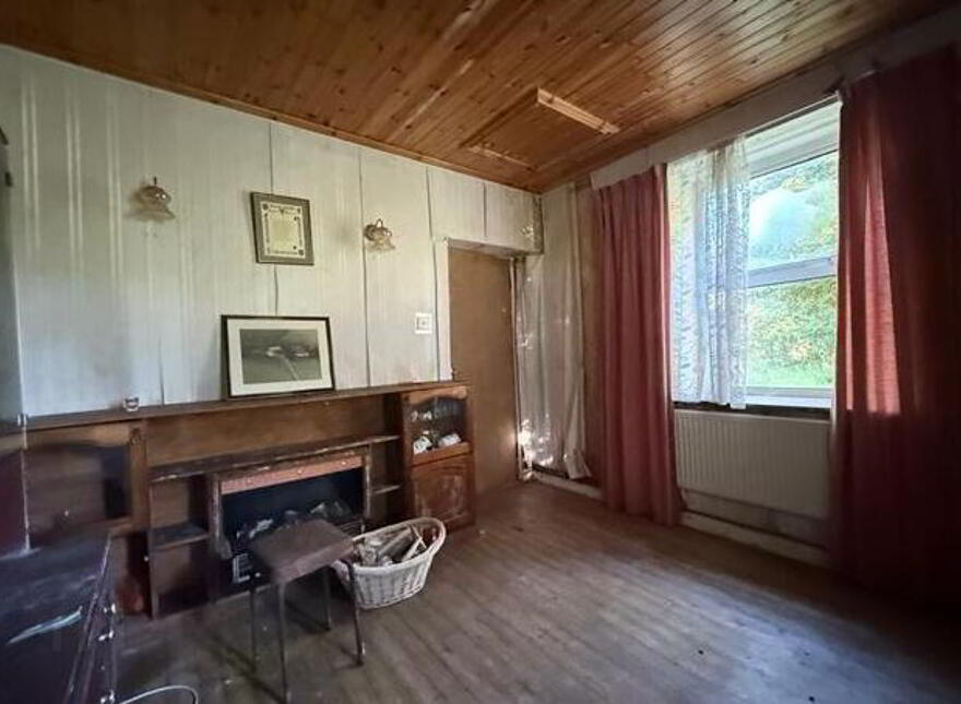 Castlemore, Ballaghaderreen, F45C892
