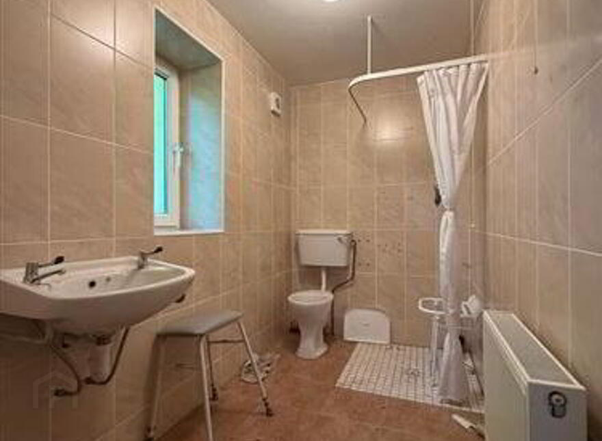 Castlemore, Ballaghaderreen, F45C892