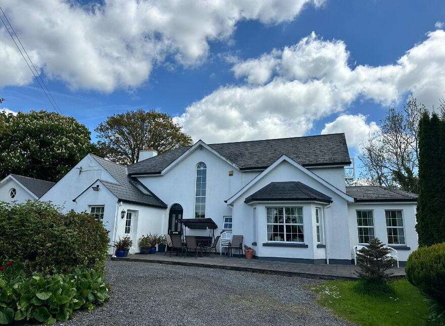 Posey, Graiguenamanagh, R95F8Y1 photo