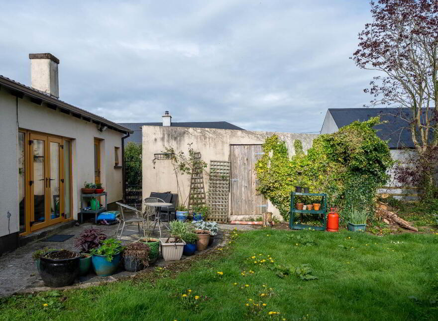 Shannon, Garnafailagh, Athlone, N37W9V6
