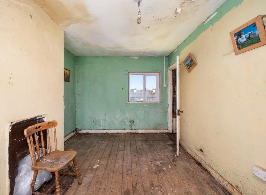 1 Lakeview, Gort Road, Loughrea, H62VY13