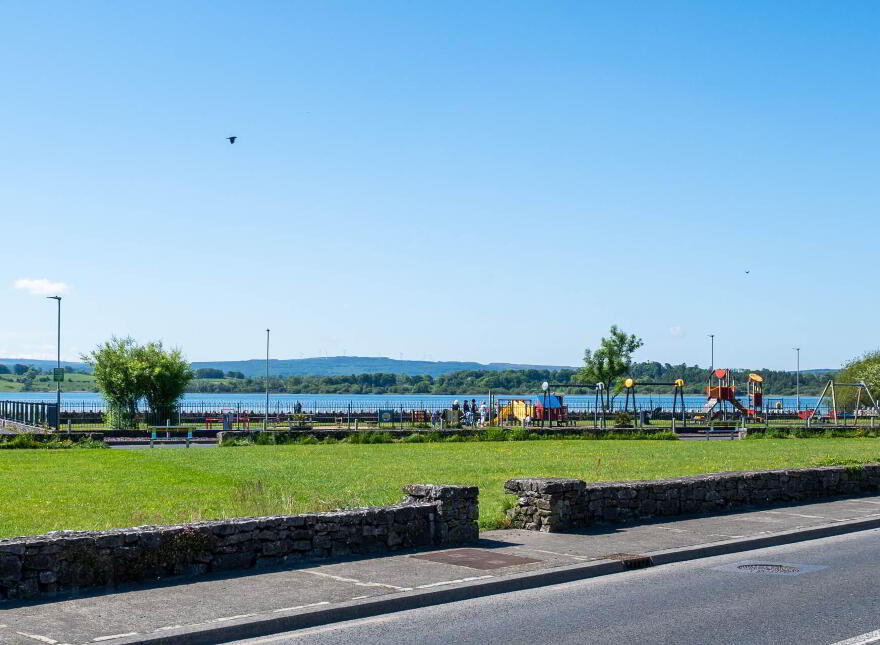 1 Lakeview, Gort Road, Loughrea, H62VY13