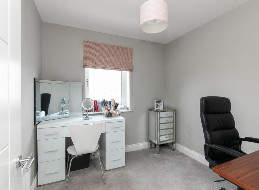 17b Upper Lisburn Road, Finaghy, Belfast, BT10 0GW