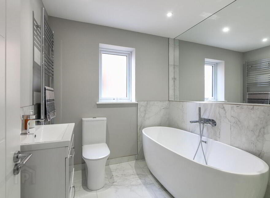 17b Upper Lisburn Road, Finaghy, Belfast, BT10 0GW