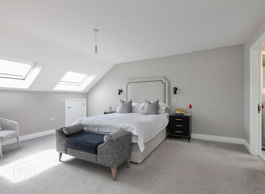 17b Upper Lisburn Road, Finaghy, Belfast, BT10 0GW