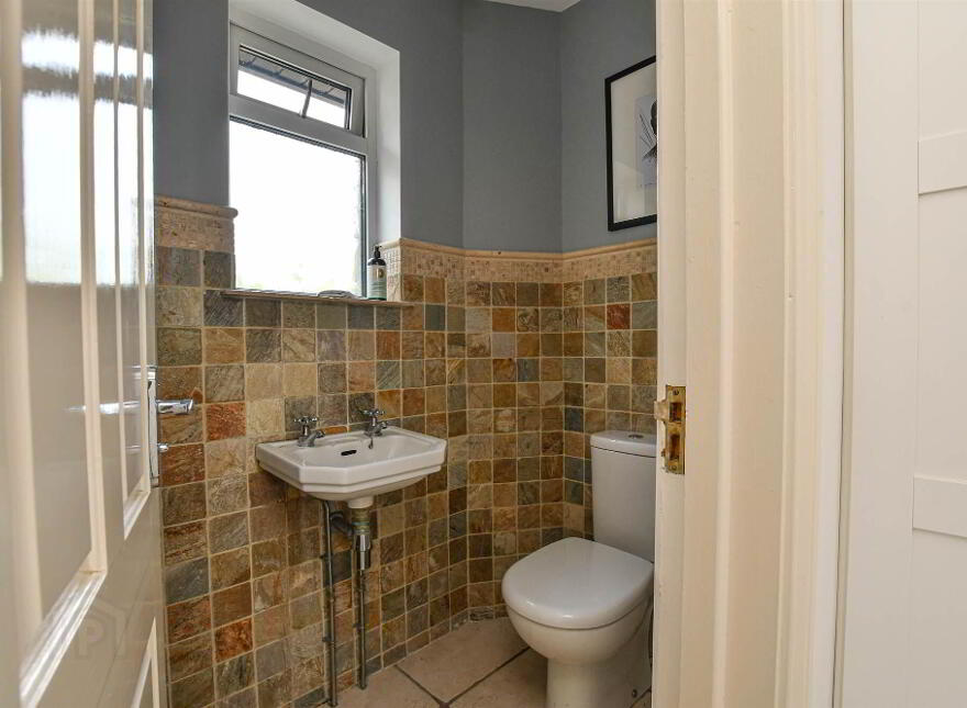 83 Downpatrick Road, Downpatrick, Crossgar, BT30 9EH