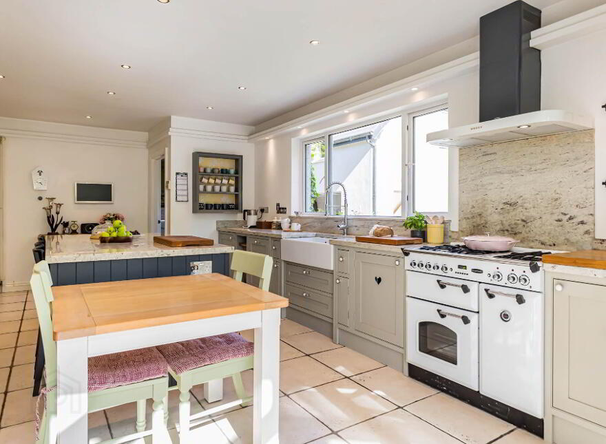 83 Downpatrick Road, Downpatrick, Crossgar, BT30 9EH