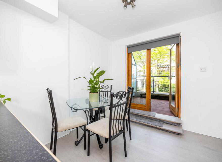 94 Ivy Court, Beaumont Woods, Dublin, D09E827