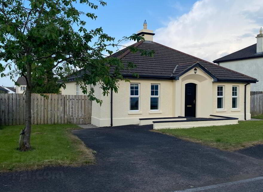 No 3 The Park, Blue Cedars, Ballybofey, Donegal, F93V2R0 photo