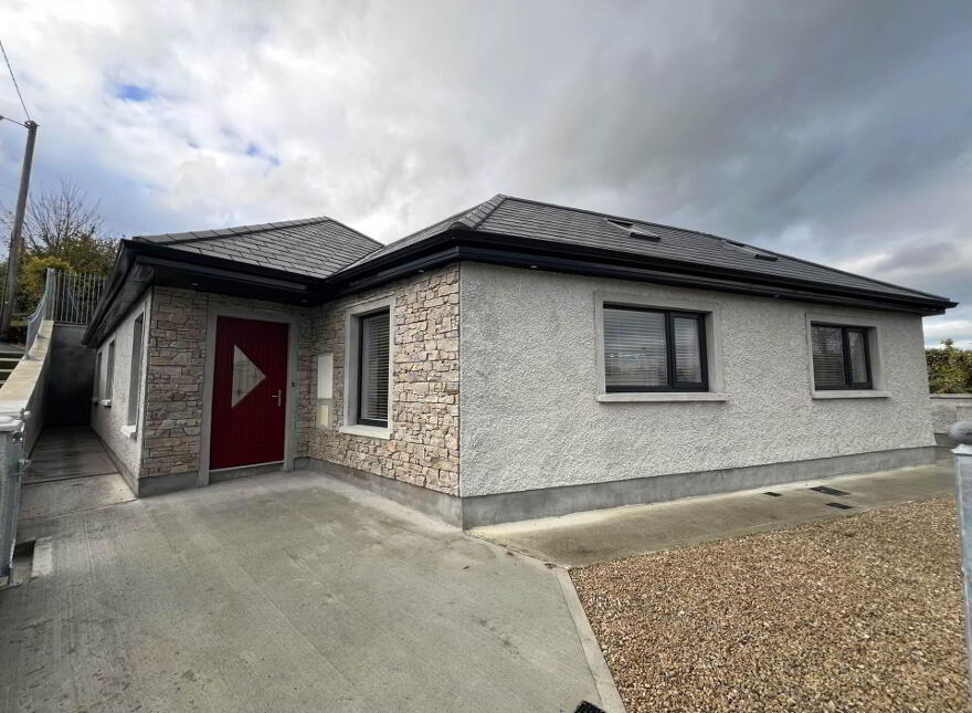 The Boreen, Ardfinnan, E91V3W6