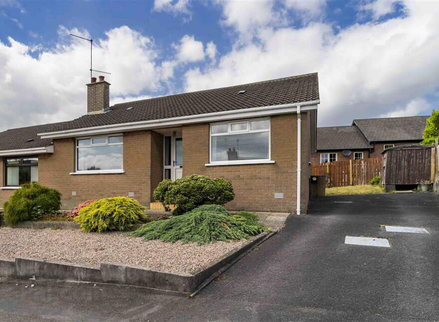 2 Greenwood, Ballynahinch Road, Lisburn, BT27 5DQ photo