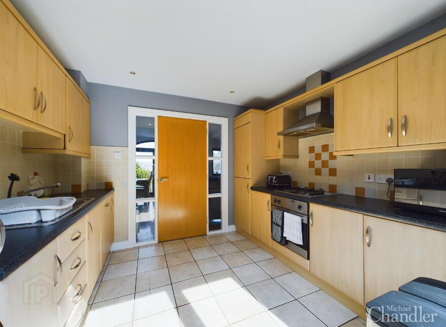 17 Oakhill, Castlereagh, Belfast, BT5 7GS