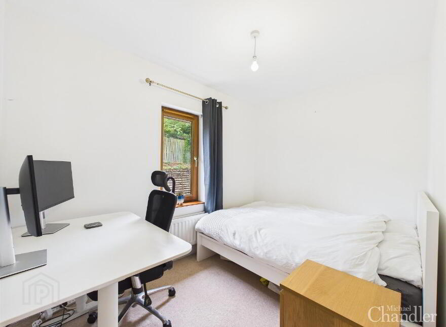 17 Oakhill, Castlereagh, Belfast, BT5 7GS