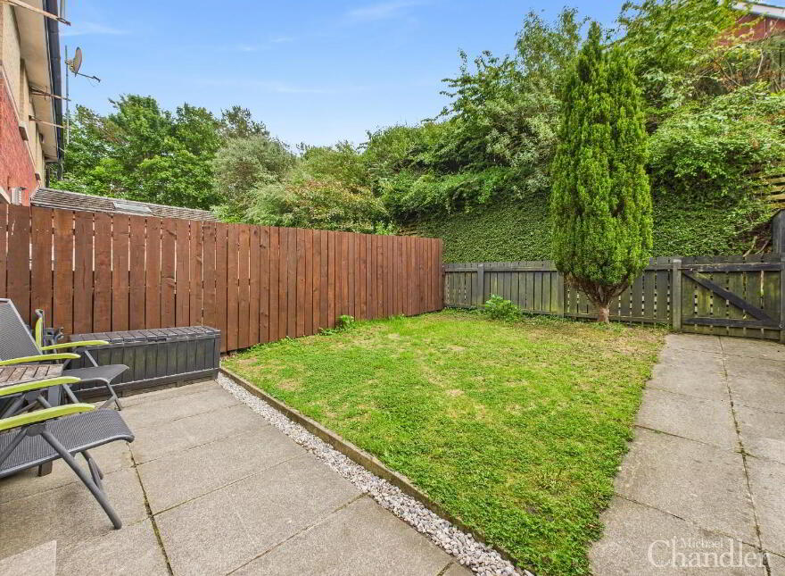 17 Oakhill, Castlereagh, Belfast, BT5 7GS