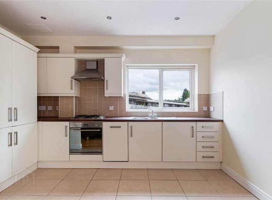 Apt 5, Tivoli Court, Finaghy Road South, Belfast, BT10 0BG