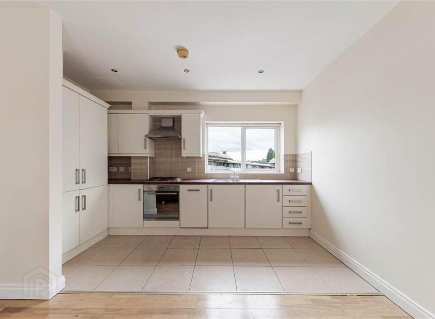 Apt 5, Tivoli Court, Finaghy Road South, Belfast, BT10 0BG