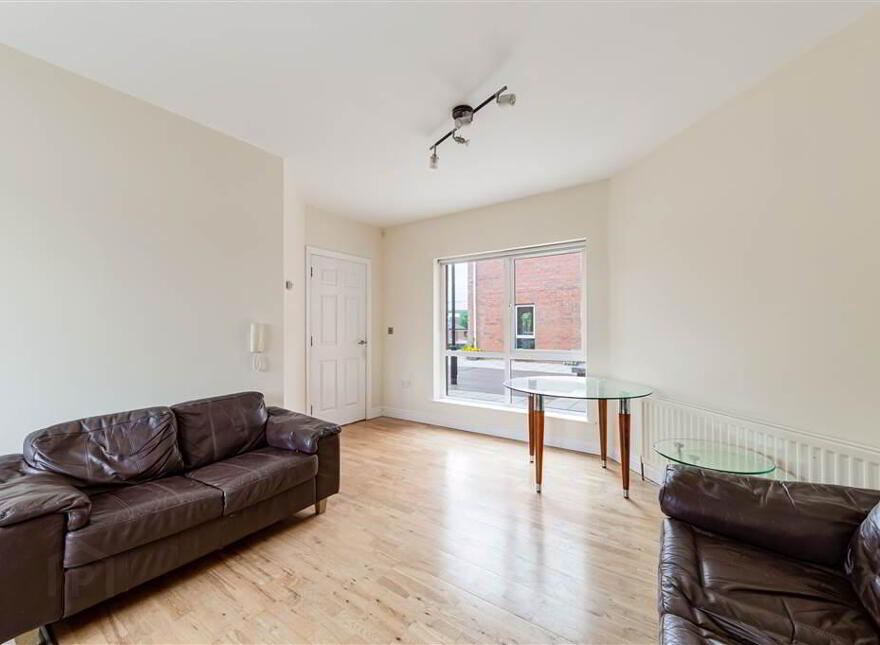 Apt 5, Tivoli Court, Finaghy Road South, Belfast, BT10 0BG
