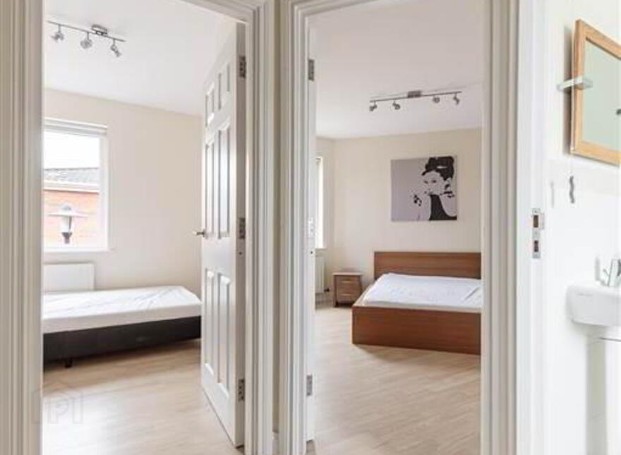Apt 5, Tivoli Court, Finaghy Road South, Belfast, BT10 0BG