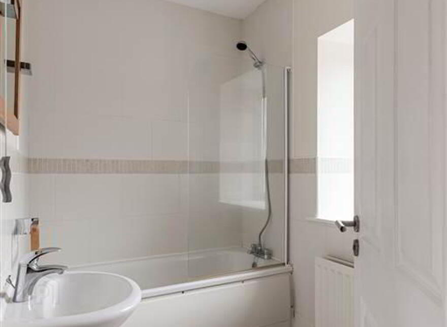 Apt 5, Tivoli Court, Finaghy Road South, Belfast, BT10 0BG