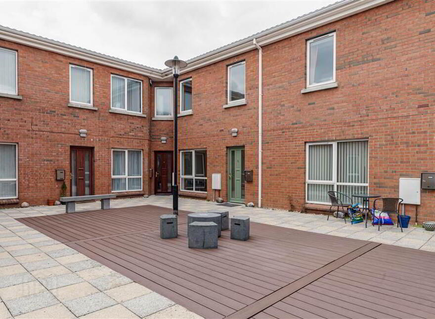 Apt 5, Tivoli Court, Finaghy Road South, Belfast, BT10 0BG