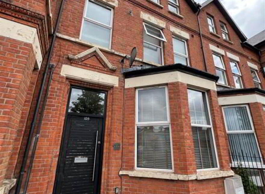109 Cliftonville Road, Belfast, BT14 6JQ photo