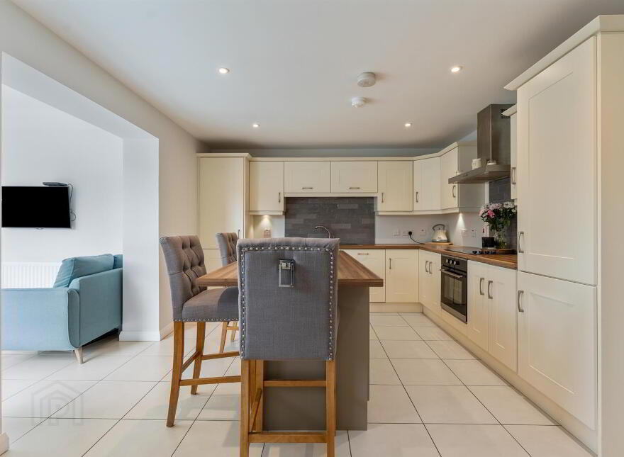12 Millbank Grove, Ballynahinch, BT24 8WQ