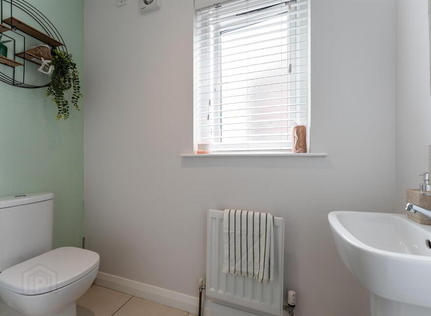 12 Millbank Grove, Ballynahinch, BT24 8WQ