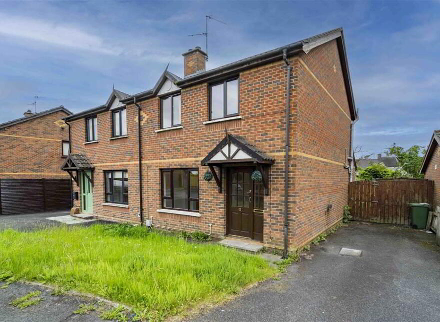 12 Demense Grove, Moira, BT67 0DS photo