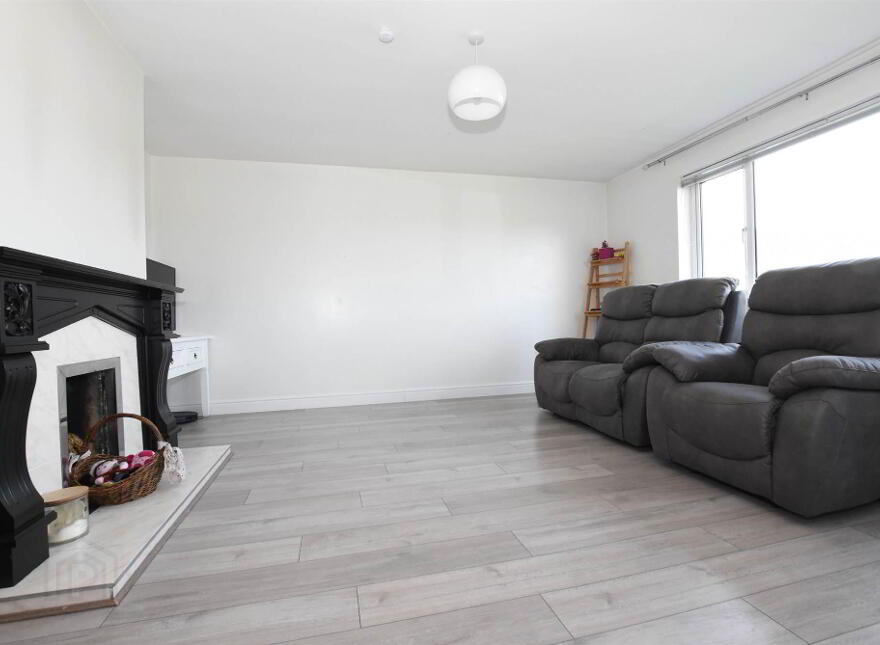 4 Regency Drive, Newtownards, BT23 8ZA