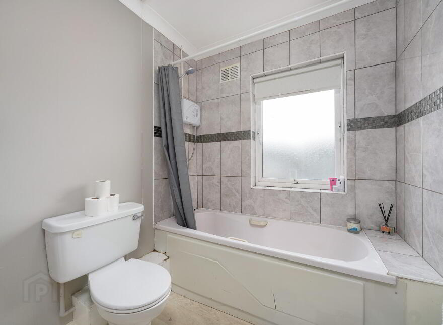 7 Grange View Court, Clondalkin, Dublin, D22P237