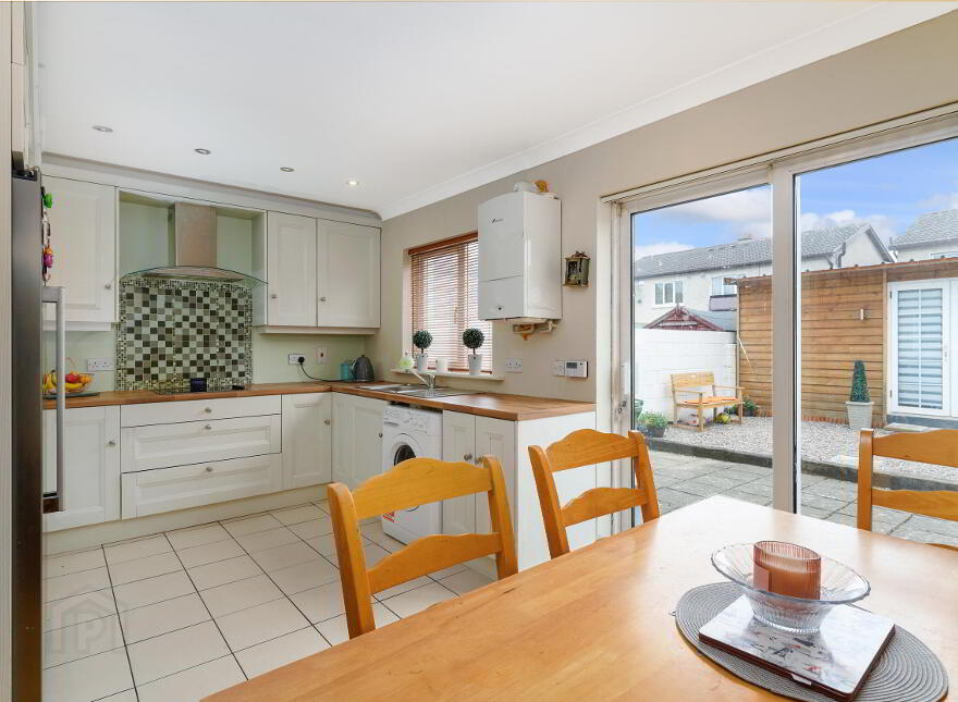7 Grange View Court, Clondalkin, Dublin, D22P237