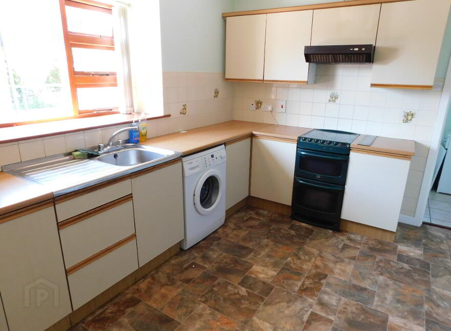 27 Barravey Road, Drumquin, Omagh, BT78 4QF