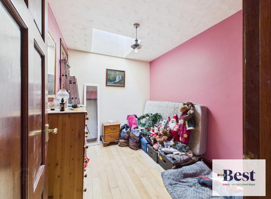 11 Ballysnod Road, Larne, BT40 3BZ