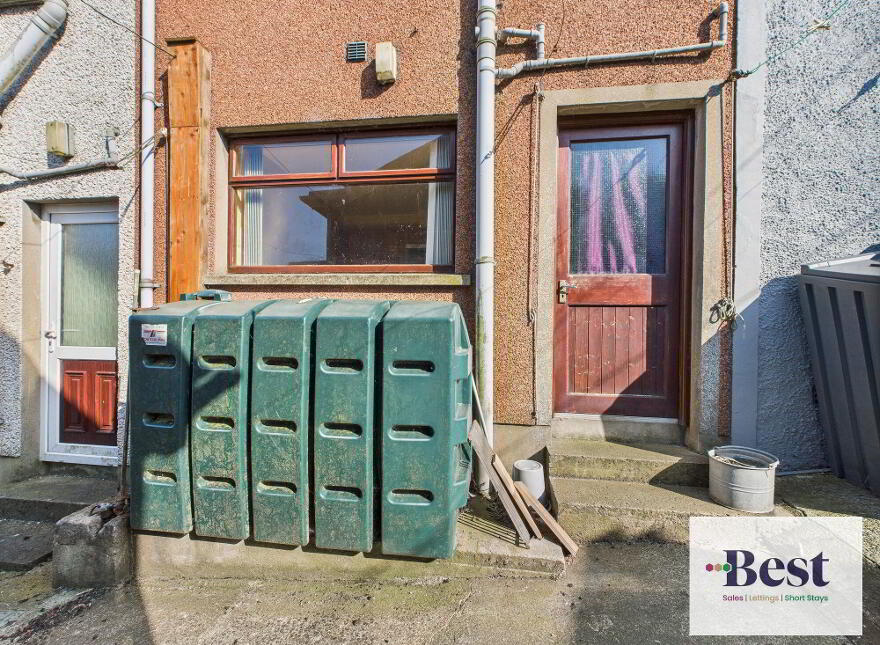 11 Ballysnod Road, Larne, BT40 3BZ
