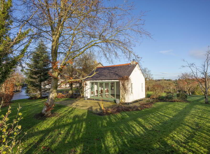 68 Grove Road, Dromore, BT25 1QX