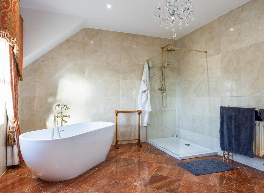 68 Grove Road, Dromore, BT25 1QX