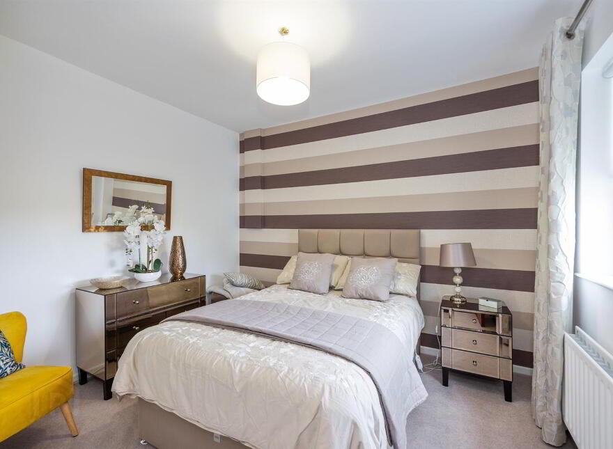 71 Lough Road, Lisburn, BT27 6TS