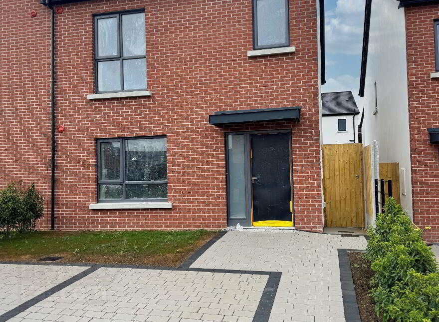 29 Gleann Droimnin, Carrickmacross photo