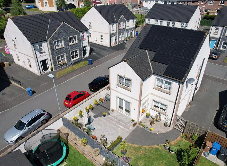 23 Heslips Court, Dublin Road, Newry, BT35 8GR