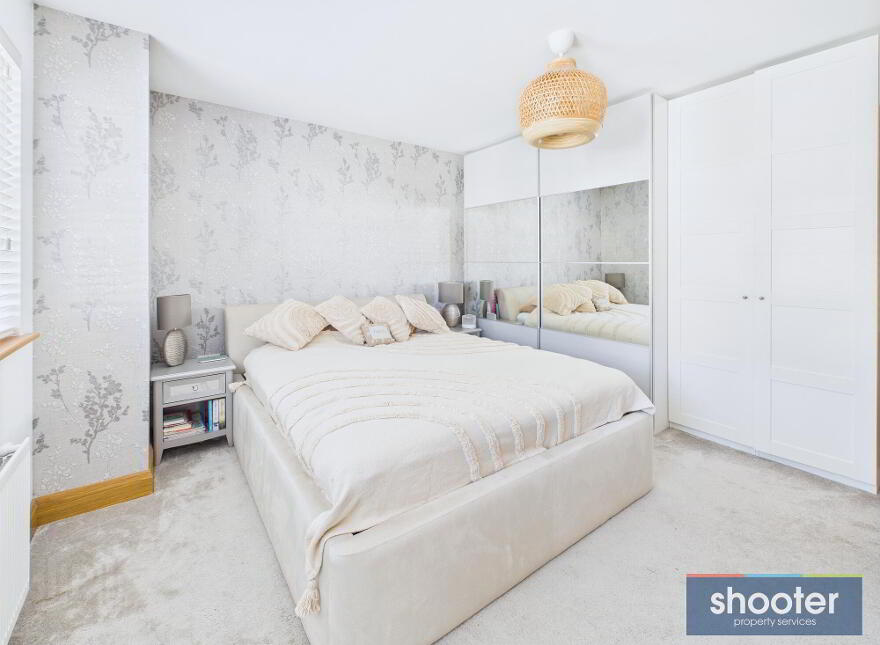 23 Heslips Court, Dublin Road, Newry, BT35 8GR